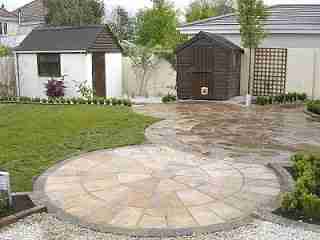 Image of circular sandstone paving